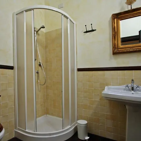 Marica Villa